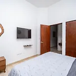 Lc5 - Beautiful Apartment 7 Minutes Walk From The Beaches
